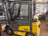 Truck Yale 2 ton.